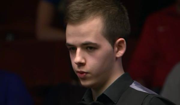 个比赛氛围 个比赛氛围