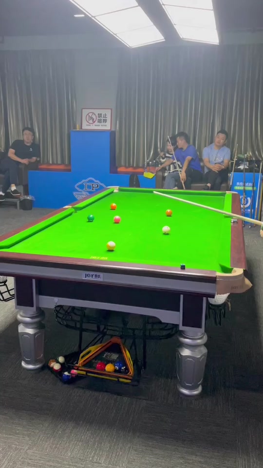 出令人惊艳 出令人惊艳