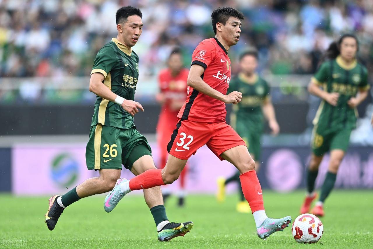 攻变得更加 攻变得更加